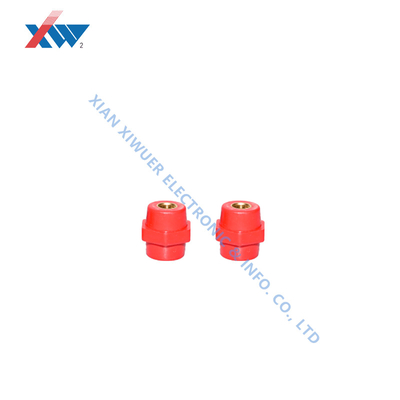 Aislador de baja tensión SM-20 utilizado para el panel de distribución de energía de baja tensión con excepcional resistencia a la tracción 5KV Resistir a la tensión