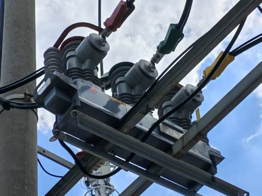 Fuente de alimentación de condensador de alto voltaje -6W/10W/15W/18W para equipos de sistemas de red inteligente